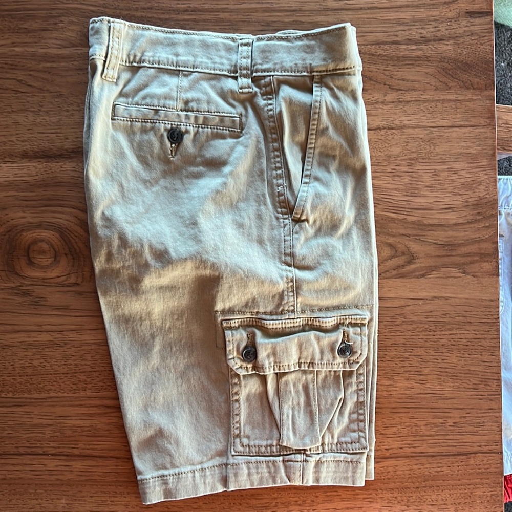 Arizona jean company. Boys shorts size 16 regular. Excellent condition, like new